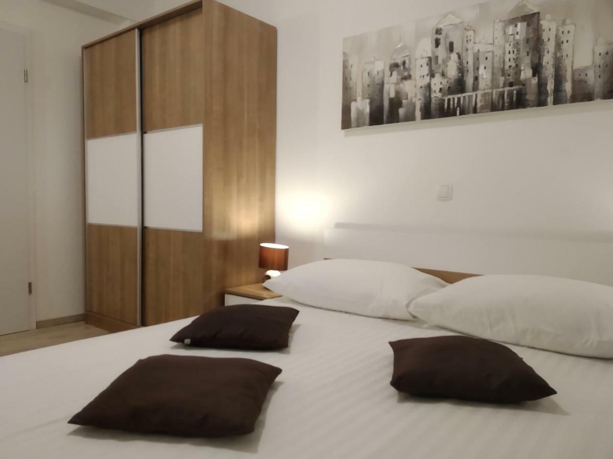 Apartments Agava Нин Экстерьер фото